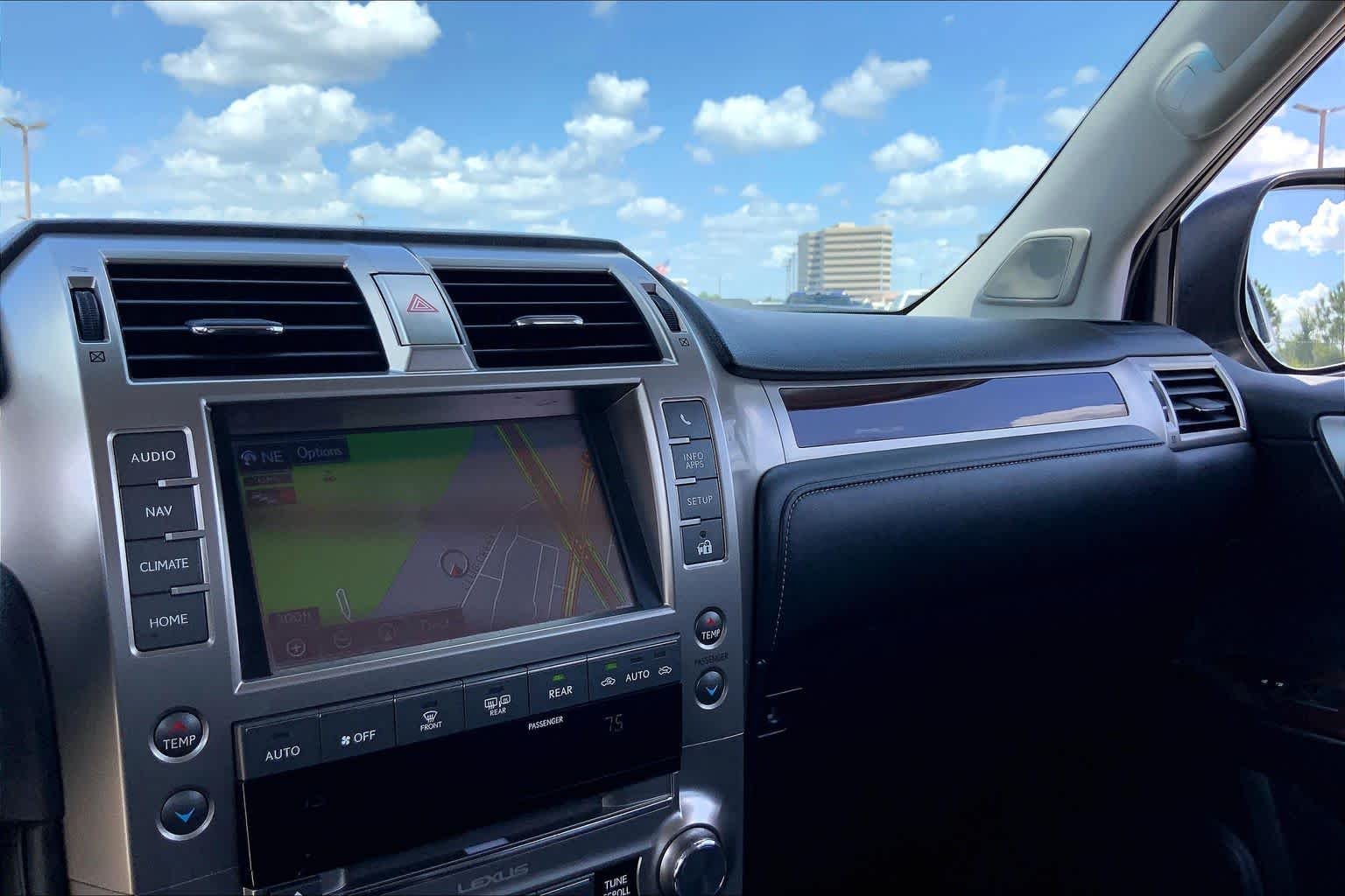 Used 2015 Silver Lining Metallic Lexus  image 35
