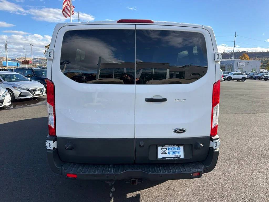 Used 2015 White Ford XLT image 6