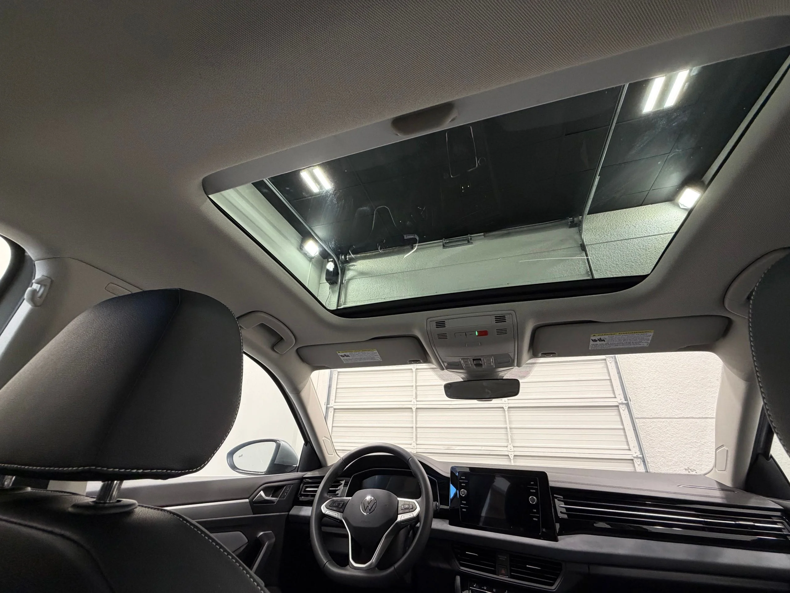 New 2026 Silver Volkswagen 1.5T SE image 38
