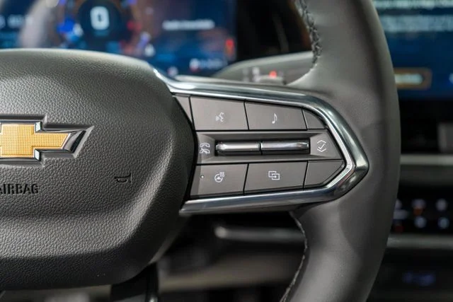 2027 Chevrolet Equinox LT - Photo 18
