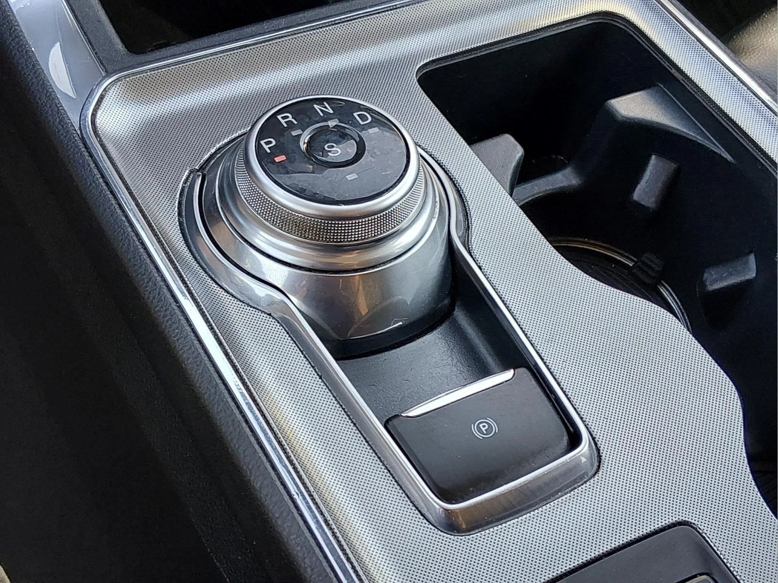Used 2024 Carbonized Gray Ford Titanium image 26