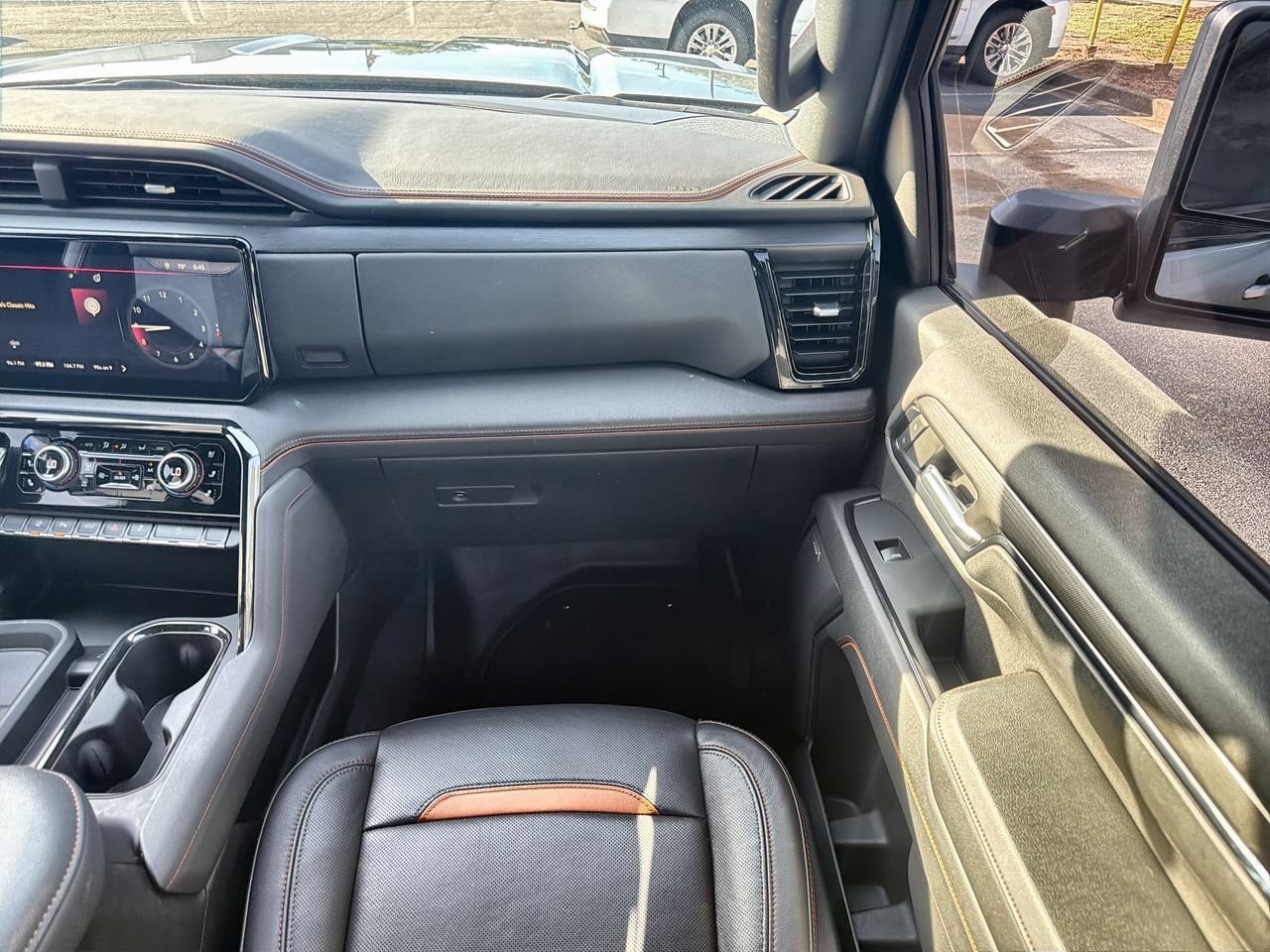 Used 2024 Sterling Metallic GMC AT4 image 24