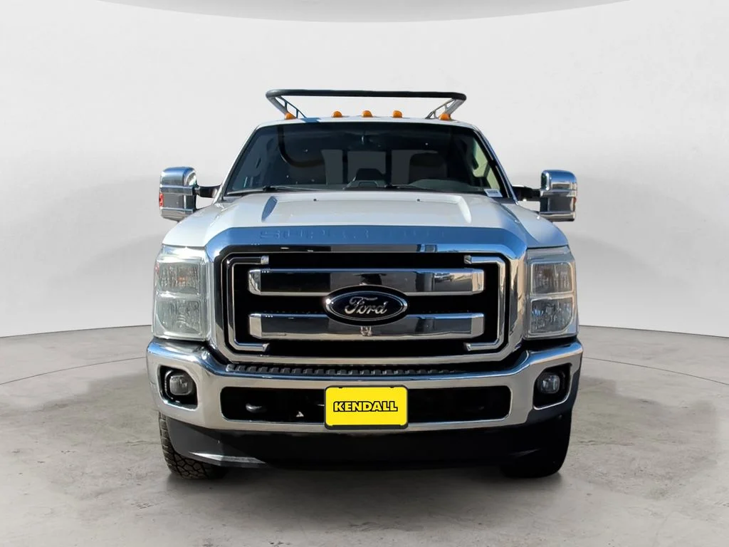 Used 2015 White Ford Lariat image 8