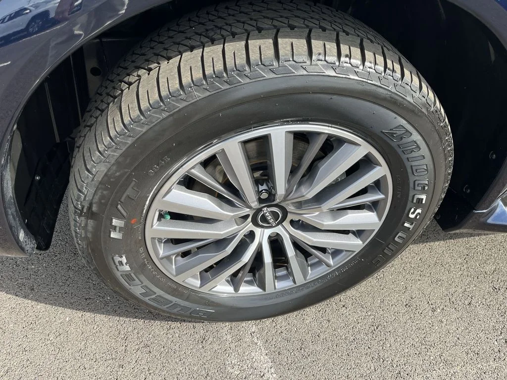 Used 2024 Blue Nissan SL image 10