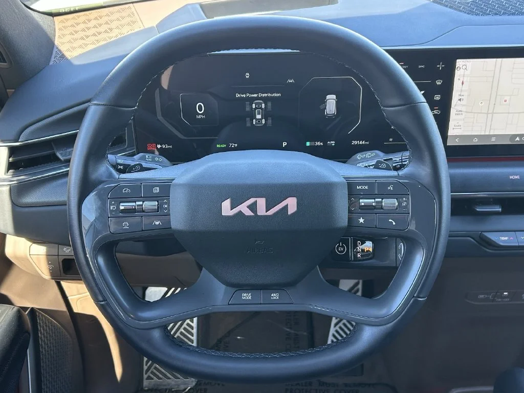 Used 2024 Ivory Kia GT-Line image 15