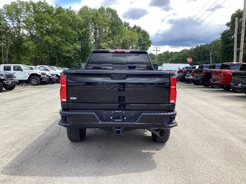 2026 Chevrolet Silverado 2500 HD LTZ - Photo 6