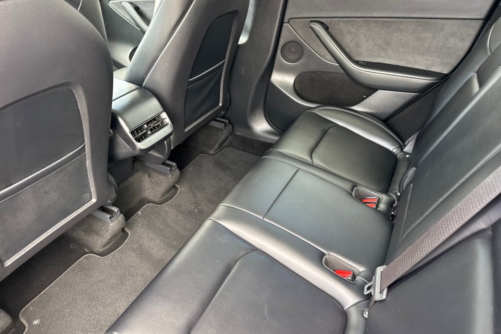 Used 2023 Midnight Silver Metallic Tesla Performance image 15