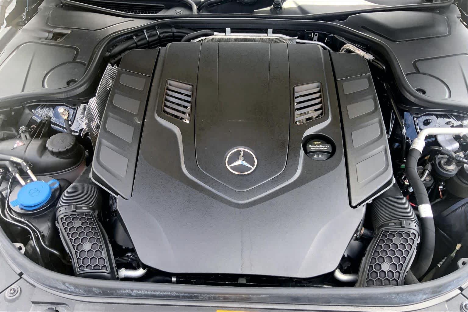 Used 2020 Magnetite Black Metallic Mercedes-Benz S 560 image 30