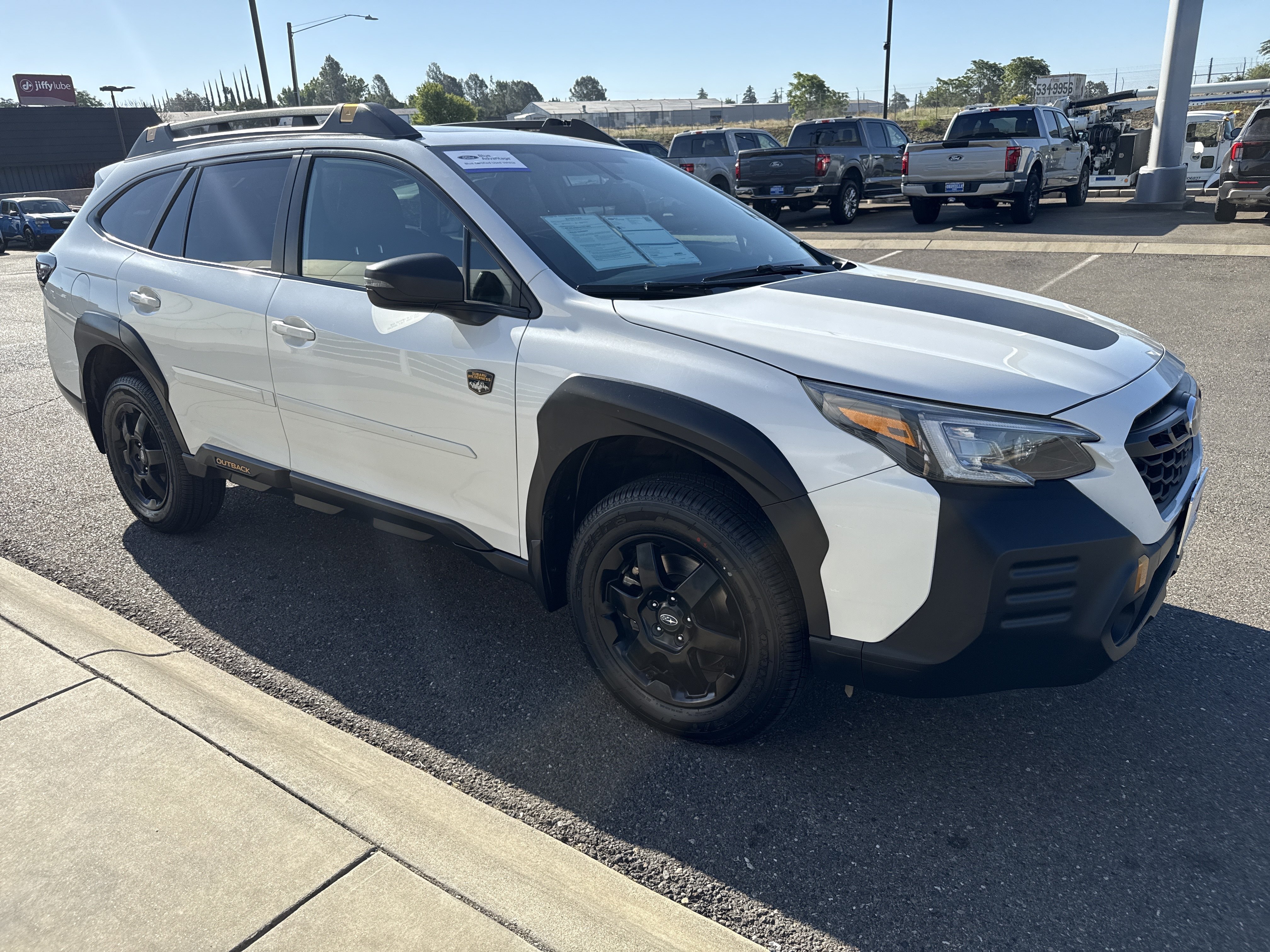 Certified Used 2022 Crystal White Pearl Subaru Wilderness image 7