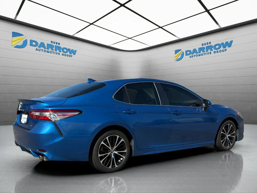 Used 2019 Blue Toyota SE image 4