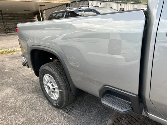 New 2026 Sterling Gray Metallic Chevrolet LT image 4