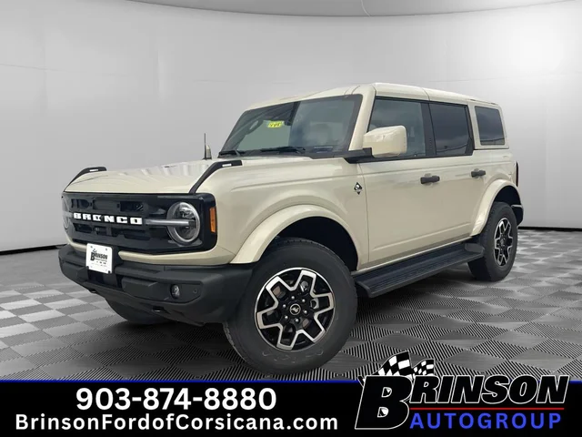 2026 Ford Bronco Outer Banks®