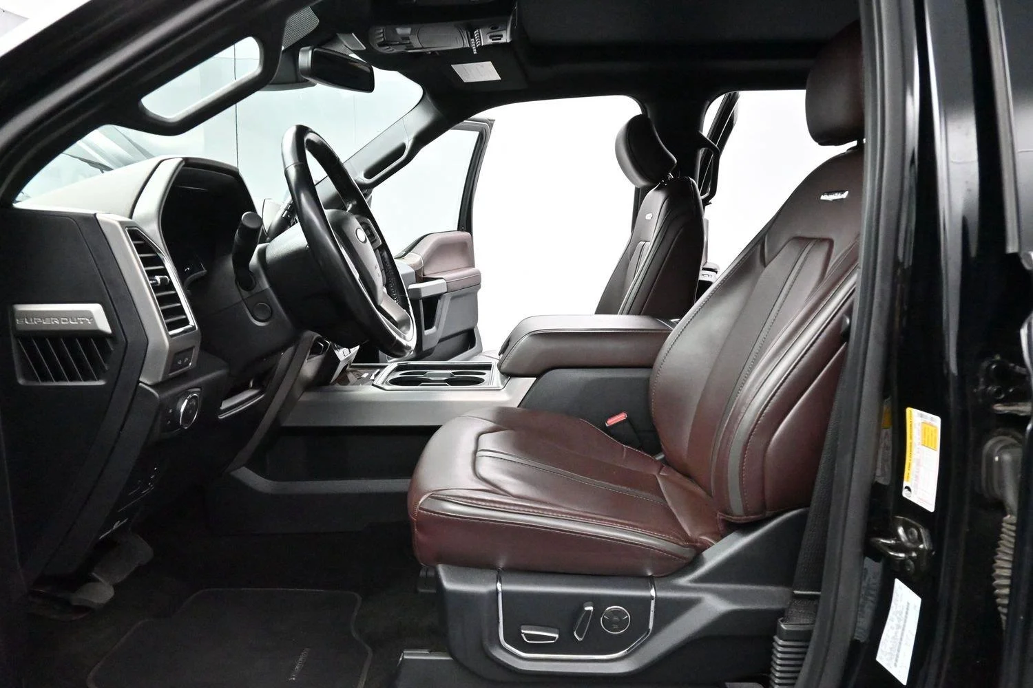 Used 2017 Shadow Black Ford Platinum image 12