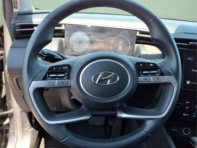 Used 2023 Gray Hyundai SEL image 23