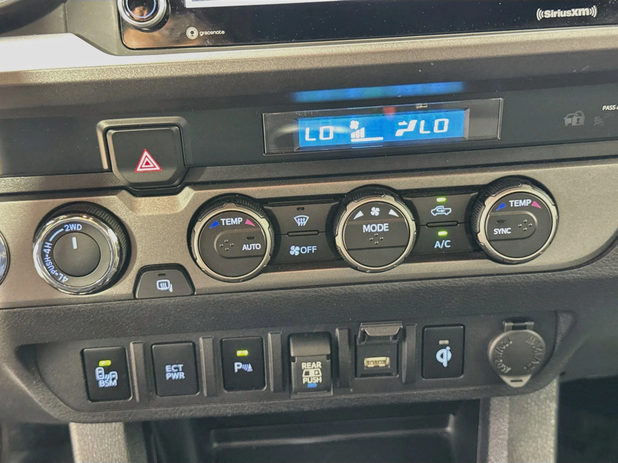 Used 2022  Toyota SR image 17