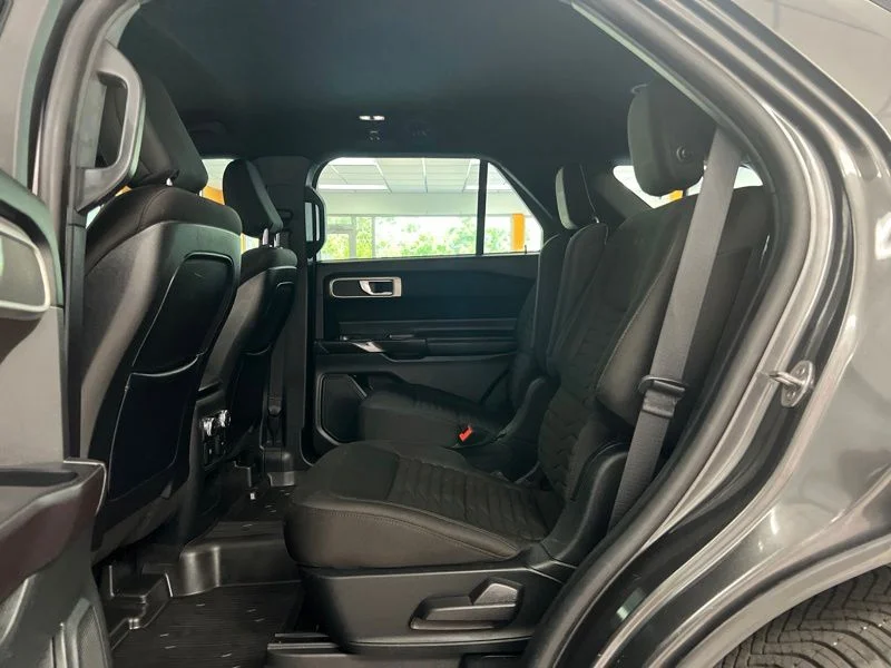 Used 2020 Gray Ford XLT image 16