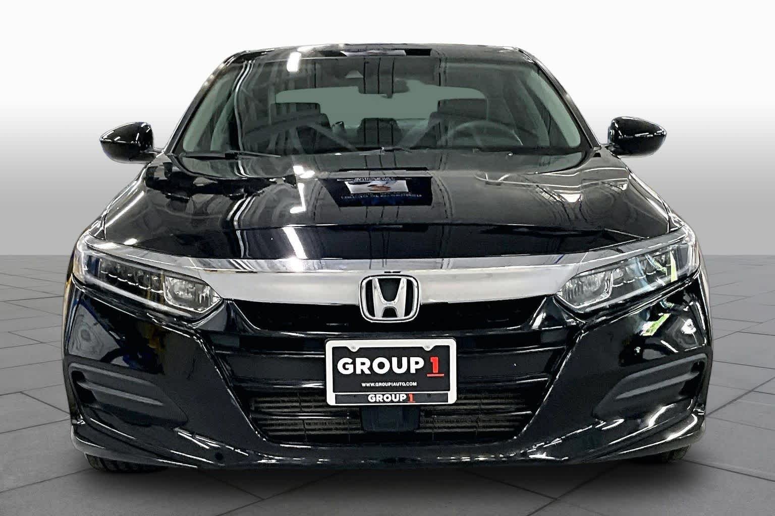 Used 2018 Crystal Black Pearl Honda LX 1.5T image 4