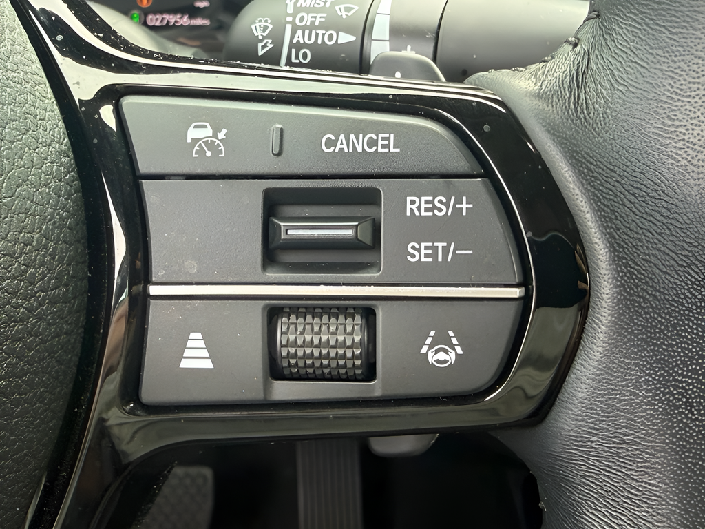 Used 2024 Gray Honda Touring image 17