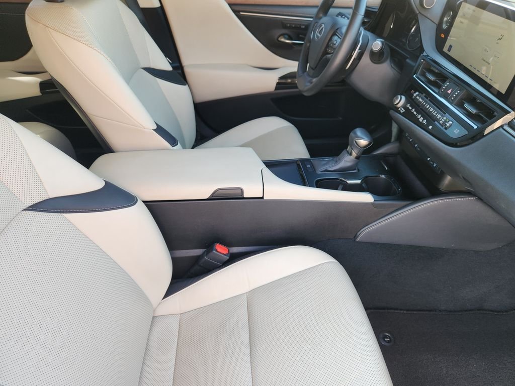 Certified Used 2024 CLOUDBURST GRAY Lexus 350 image 15