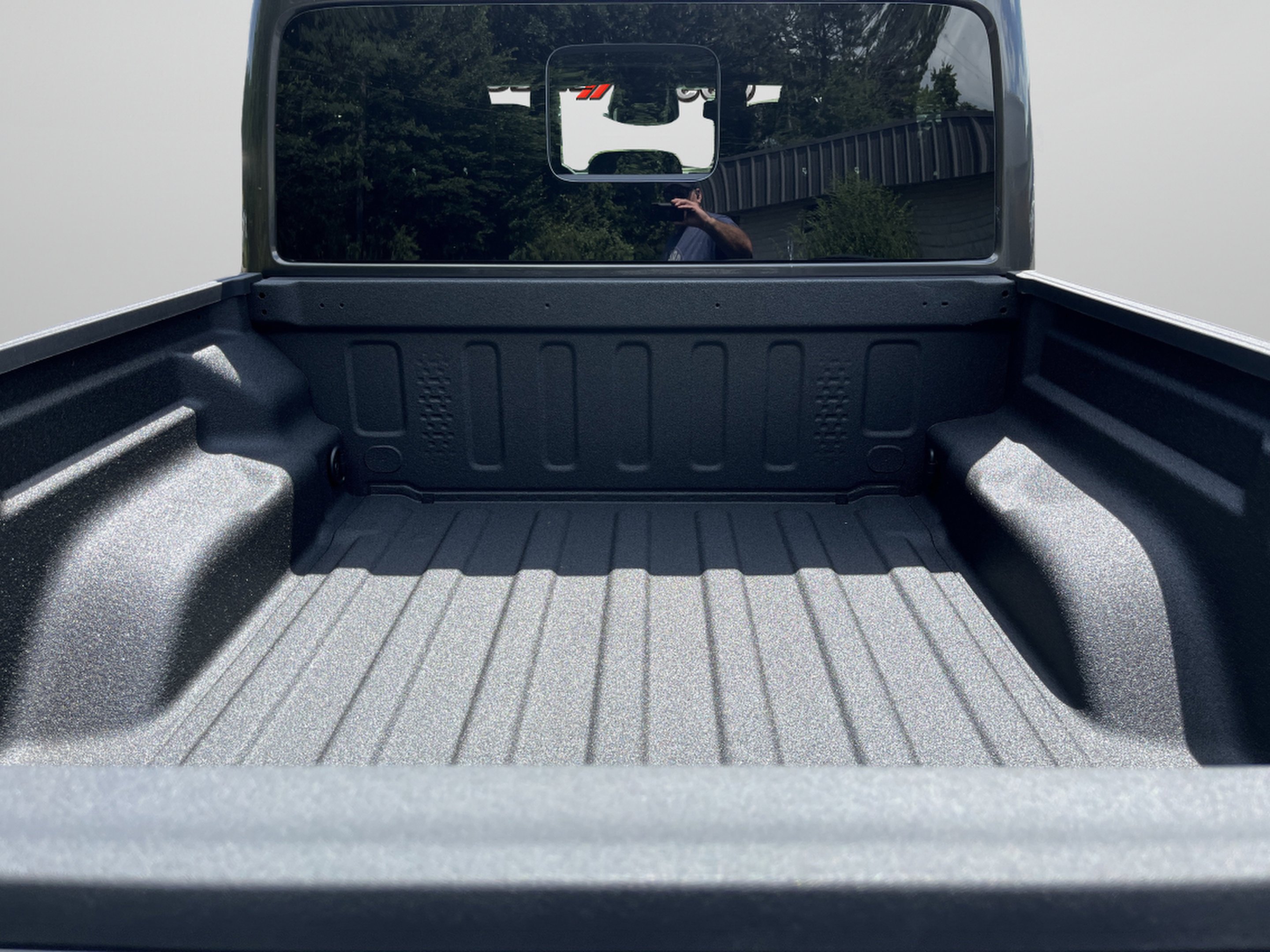 New 2026 Granite Crystal Metallic Clearcoat Jeep Rubicon image 27