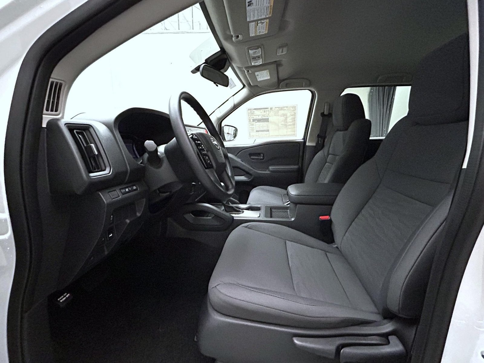 New 2027 Glacier White Nissan S image 10
