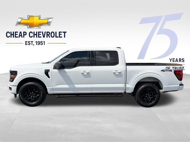 Used 2024 White Ford XLT image 2