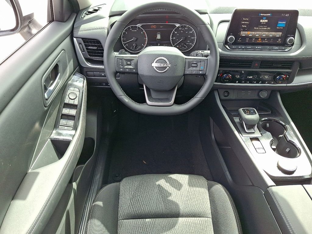 New 2026 Everest White Pearl TriCoat Nissan SV image 7