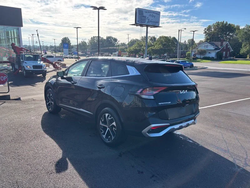 Used 2024 Black Kia EX image 6