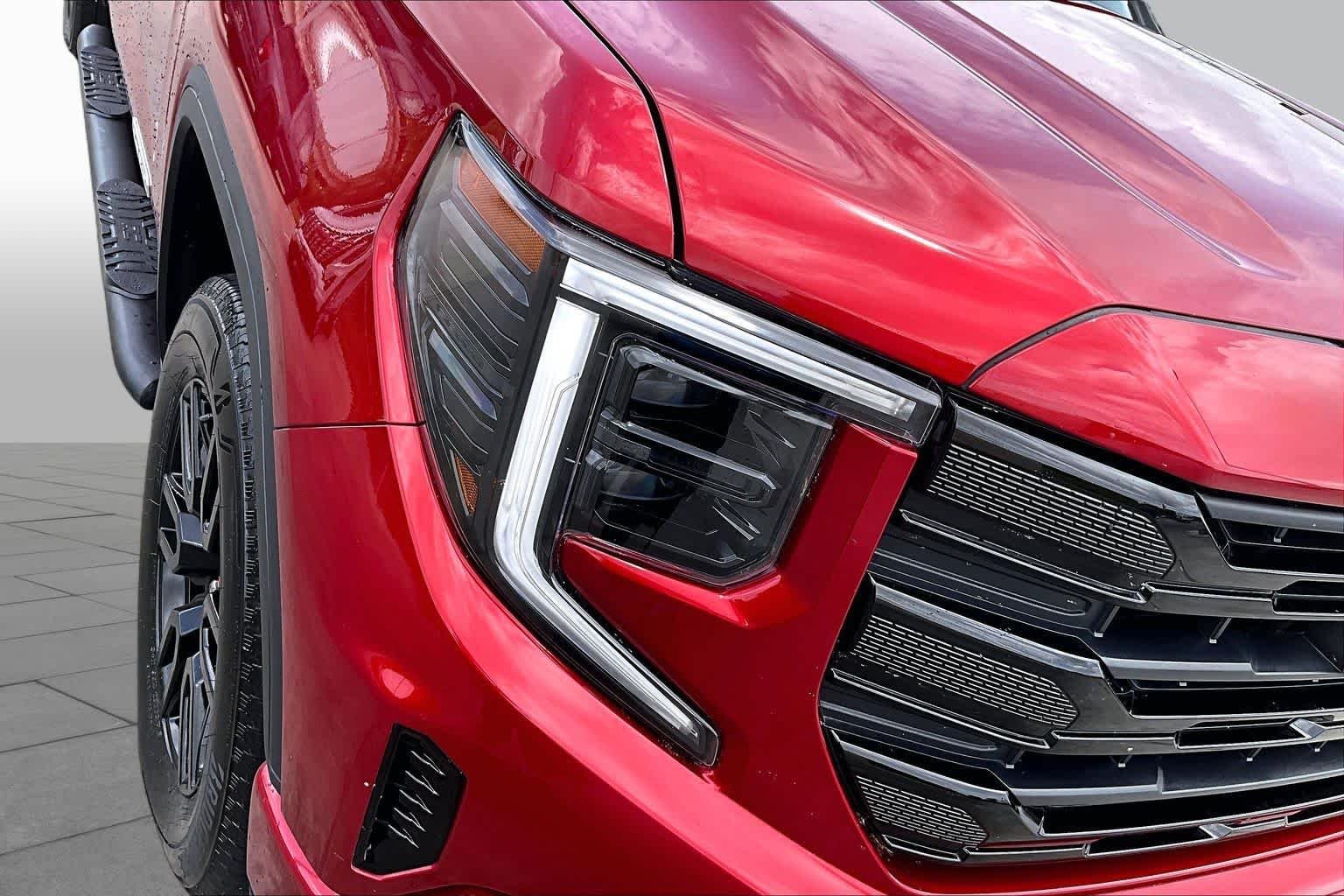 Used 2024 Volcanic Red Tintcoat GMC Elevation image 28