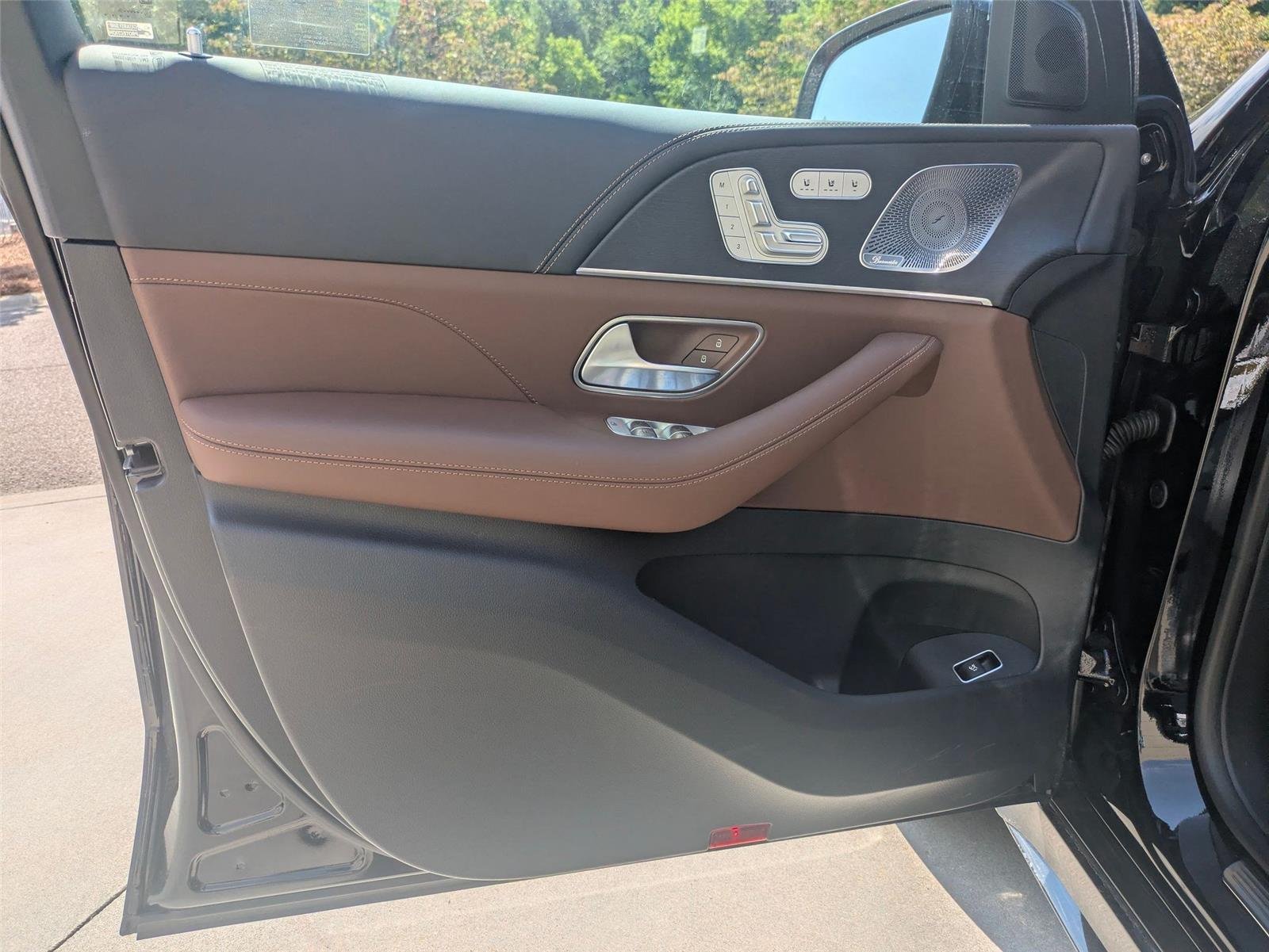 Used 2025 Black Mercedes-Benz AMG® GLE 53 image 11