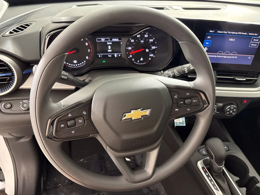 2026 Chevrolet Trax LS - Photo 31