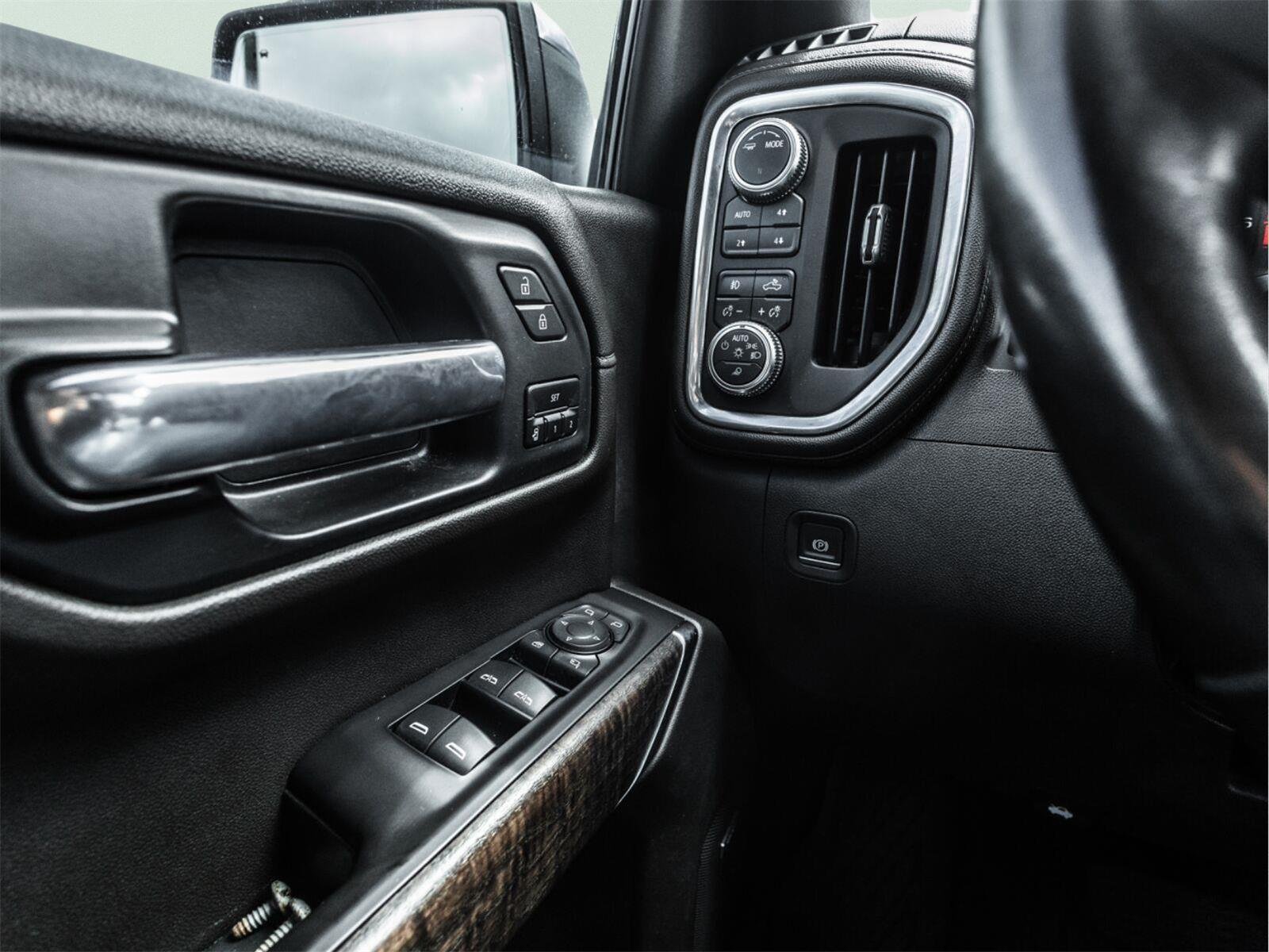 Certified Used 2020 ONYX BLACK GMC Denali image 23