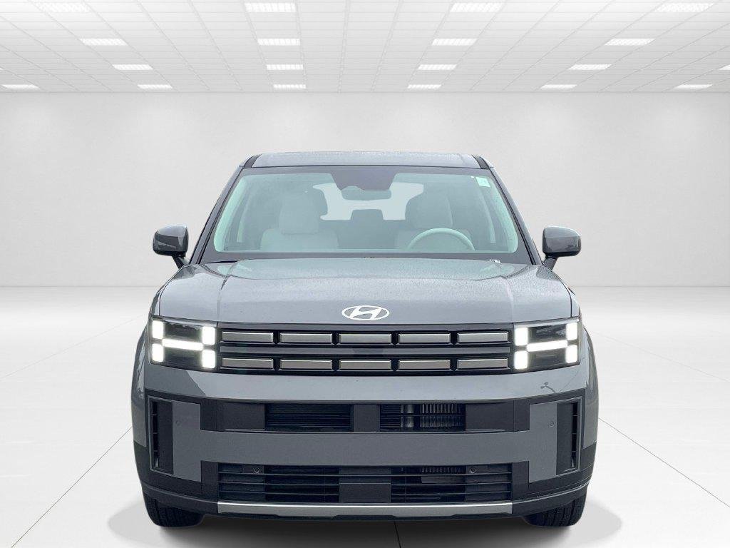 New 2027 Gray Hyundai SE FWD image 2