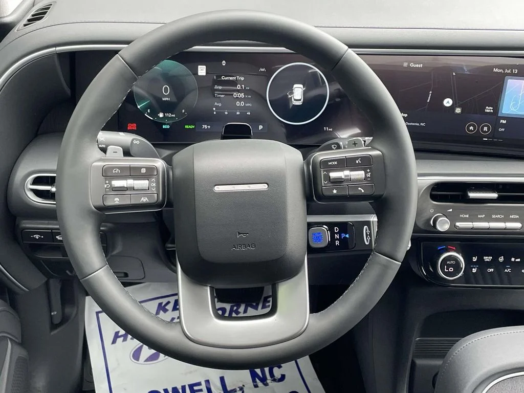 New 2026 White Hyundai Blue SEL Premium image 14