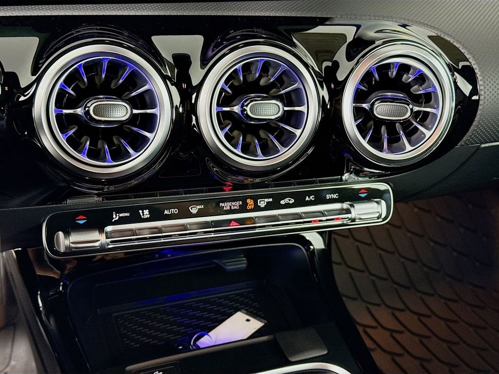 Used 2026 White Mercedes-Benz CLA 250 image 17