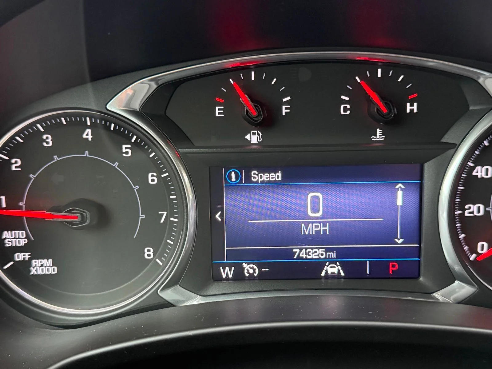 Used 2020 White GMC SLE image 6