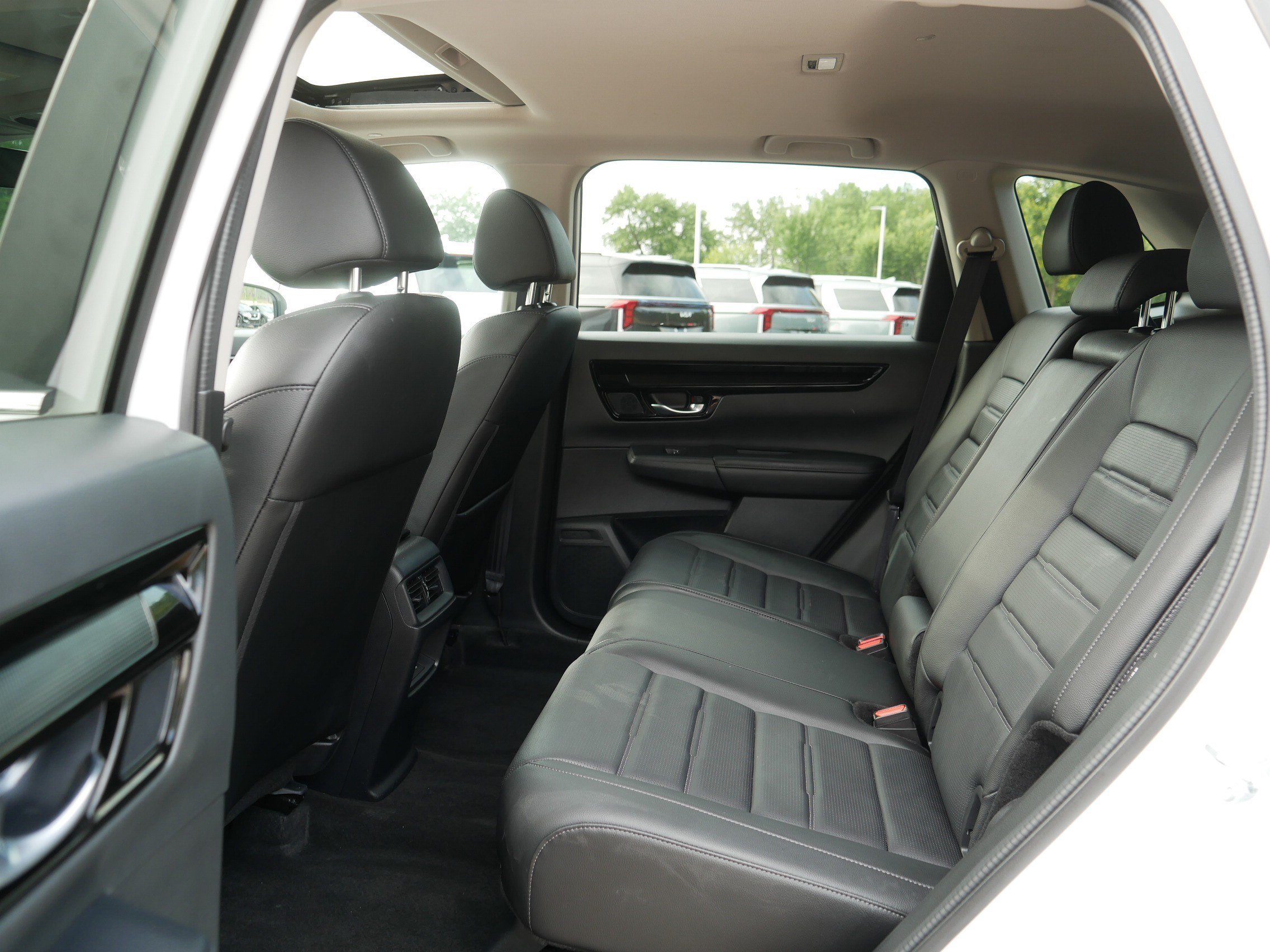 Used 2026 White Honda EX-L image 36