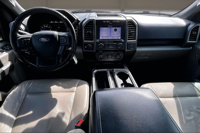 Used 2018 Black Ford XLT image 16
