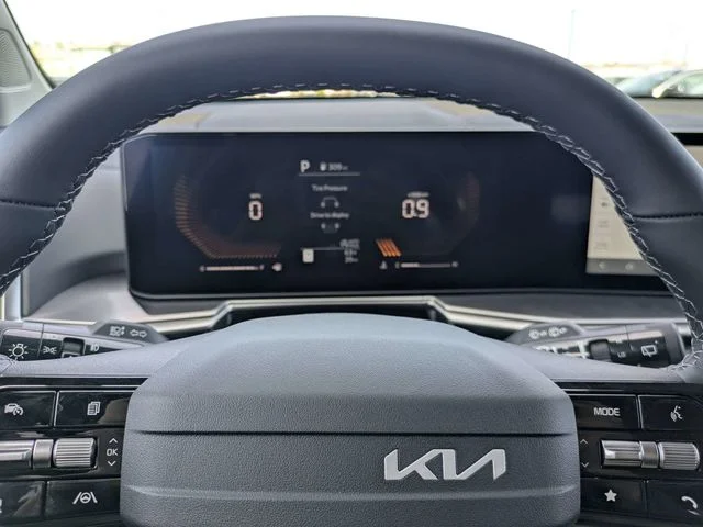 2025 Kia Sorento S - Photo 31