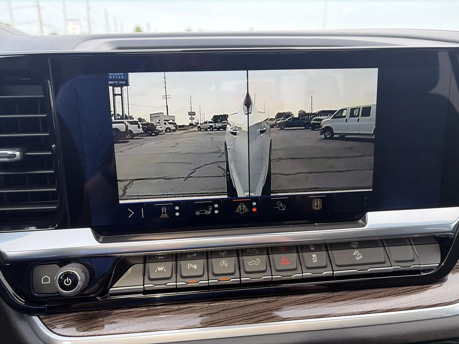 New 2026 Summit White Chevrolet LT Trail Boss image 28