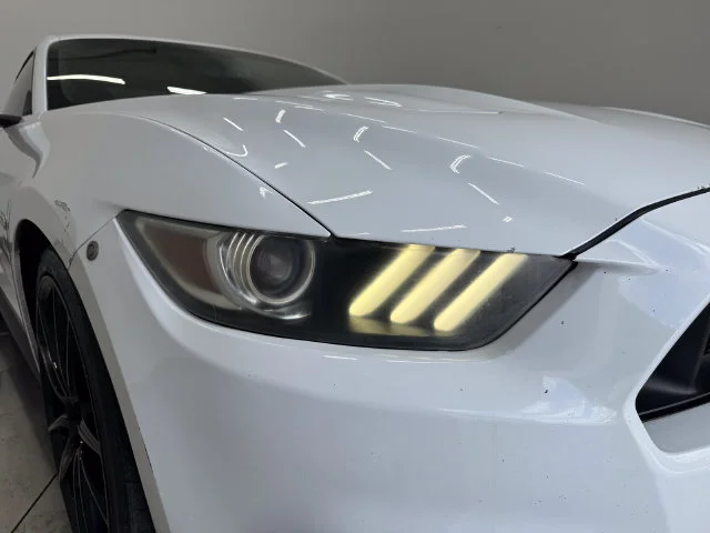 Used 2016 Oxford White Ford GT image 32