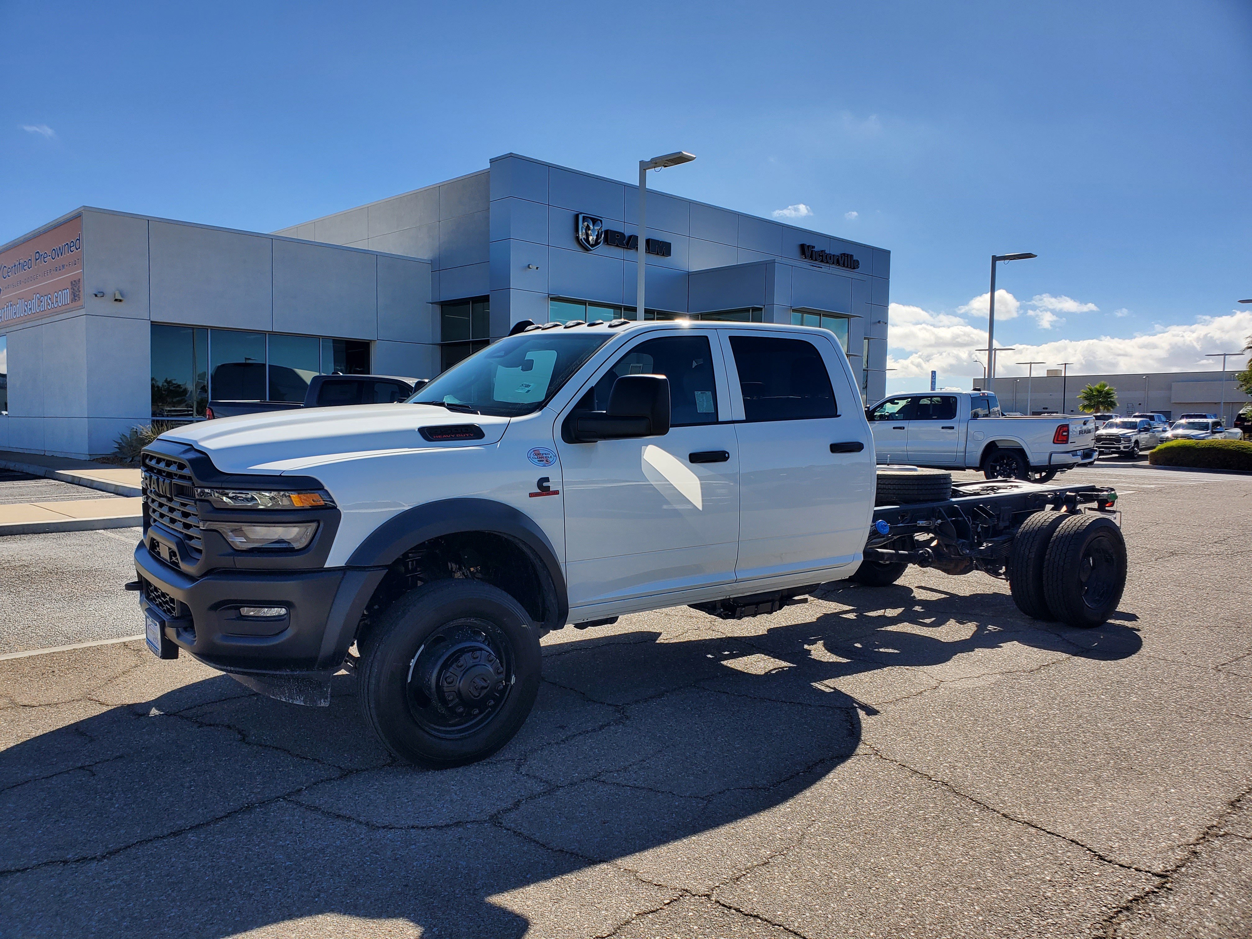 New 2026 Bright White Clearcoat RAM Tradesman image 7
