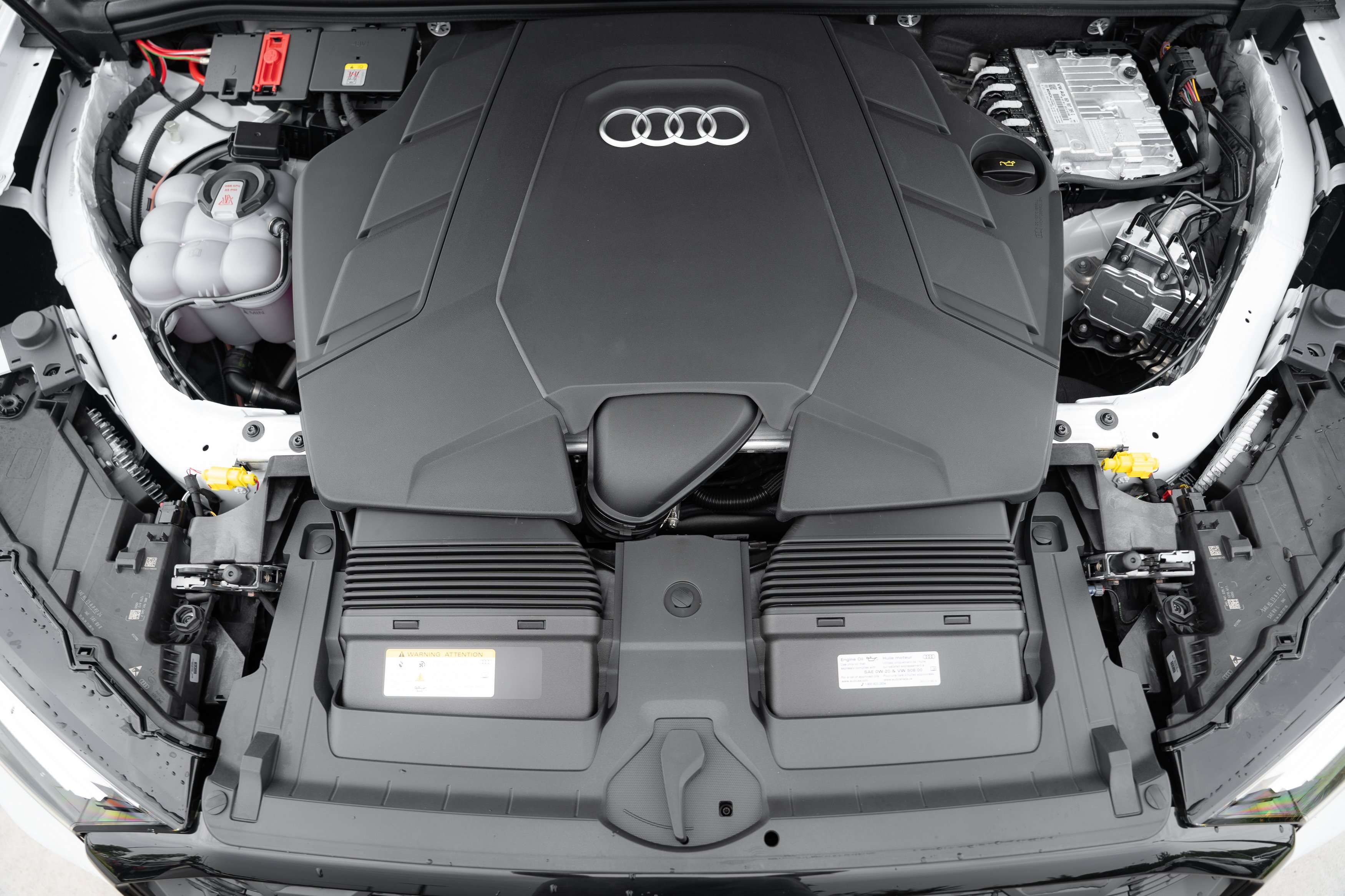 New 2026 Glacier Audi S line Premium Plus image 32