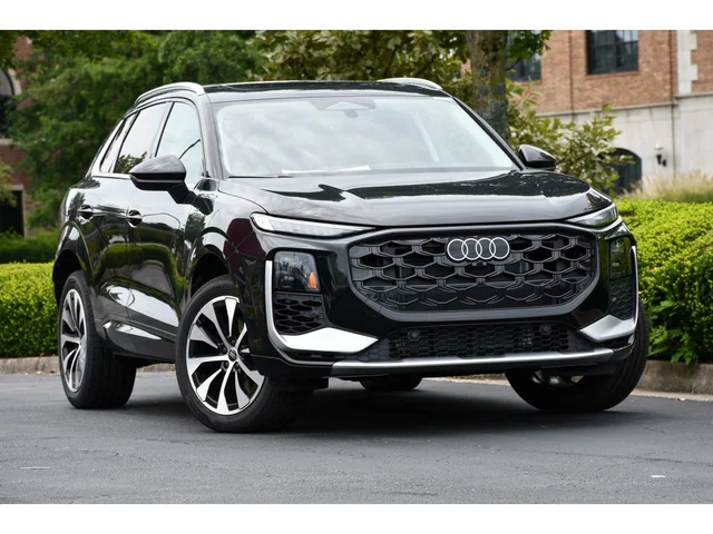 2026 Audi Q3 S line