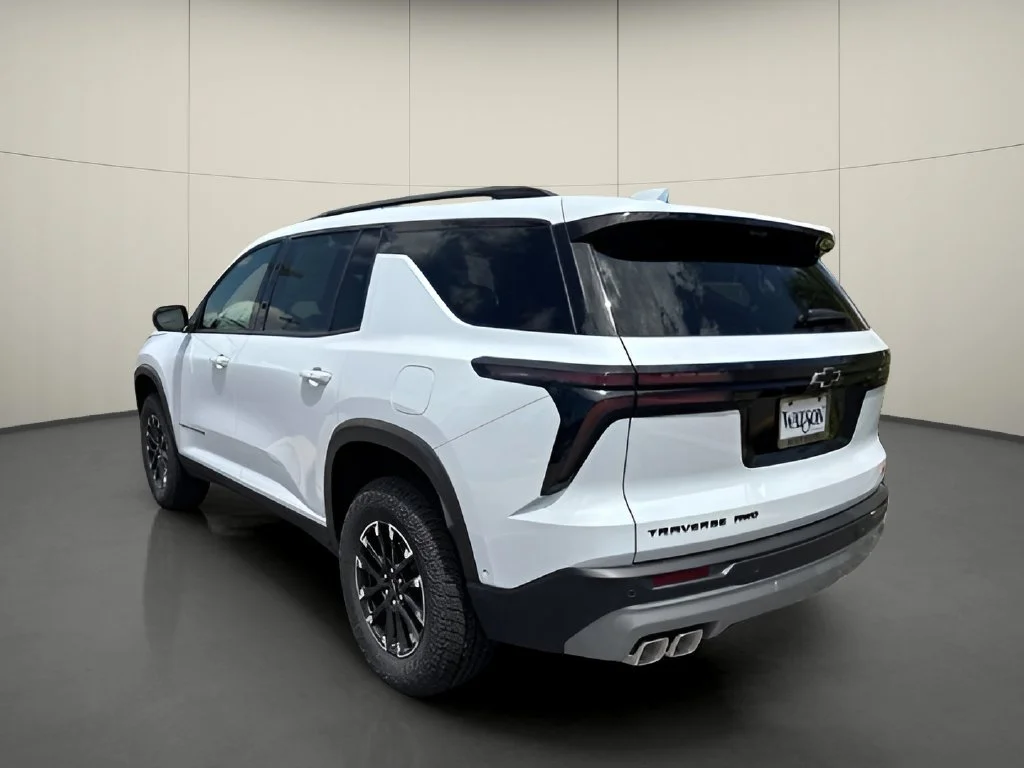 New 2026 Polar White Tricoat Chevrolet Z71 image 3