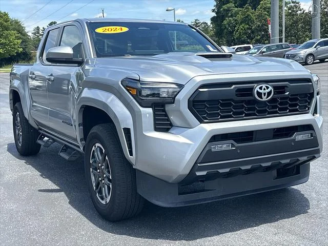 Certified Used 2024 CELESTIAL SILVER Toyota  image 38