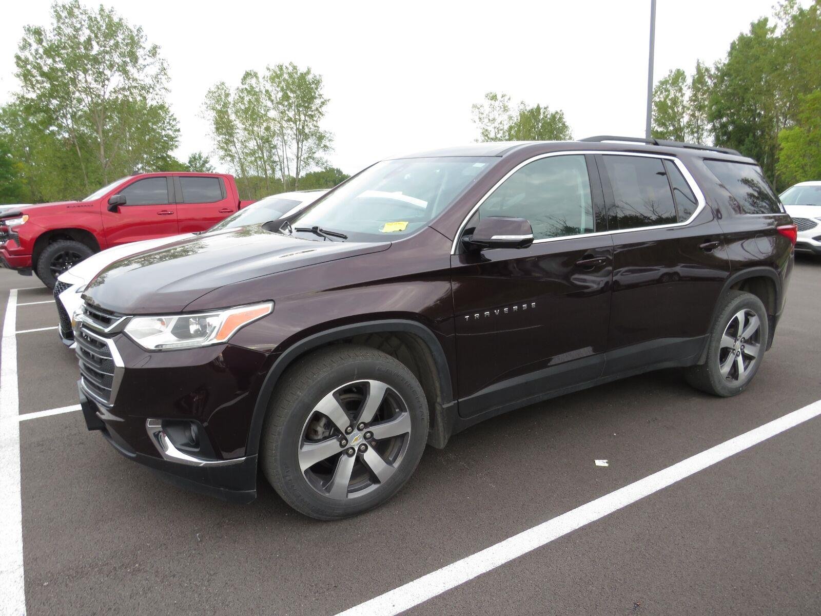 Used 2021 Black Cherry Metallic Chevrolet LT Leather image 7