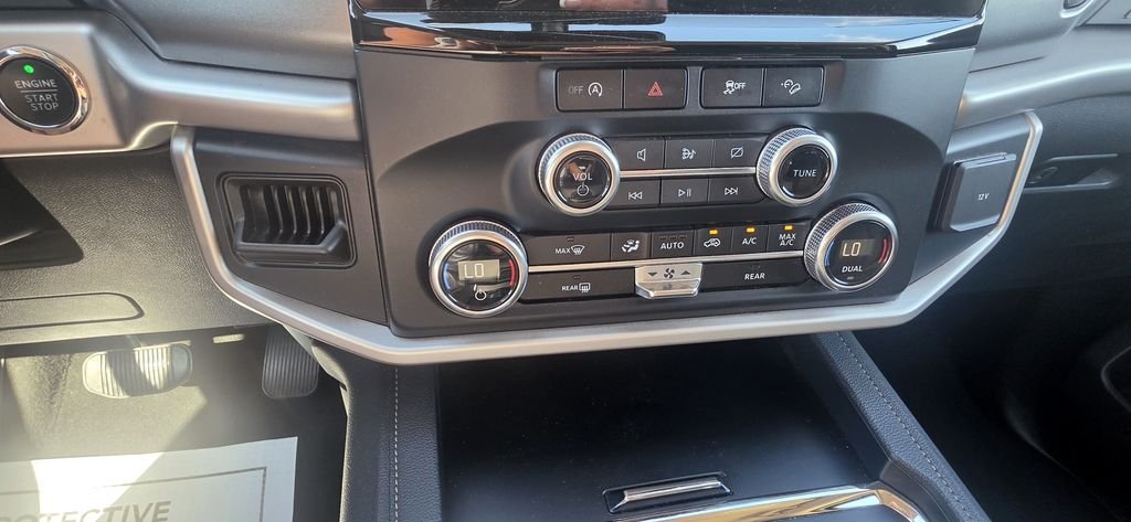 Used 2024 Gray Metallic Ford XLT image 24