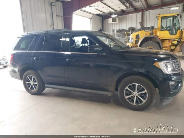 Used 2021 Blue Ford XL image 2