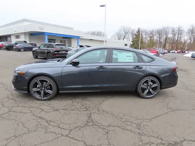 New 2026 Meteorite Gray Metallic Honda SE image 3
